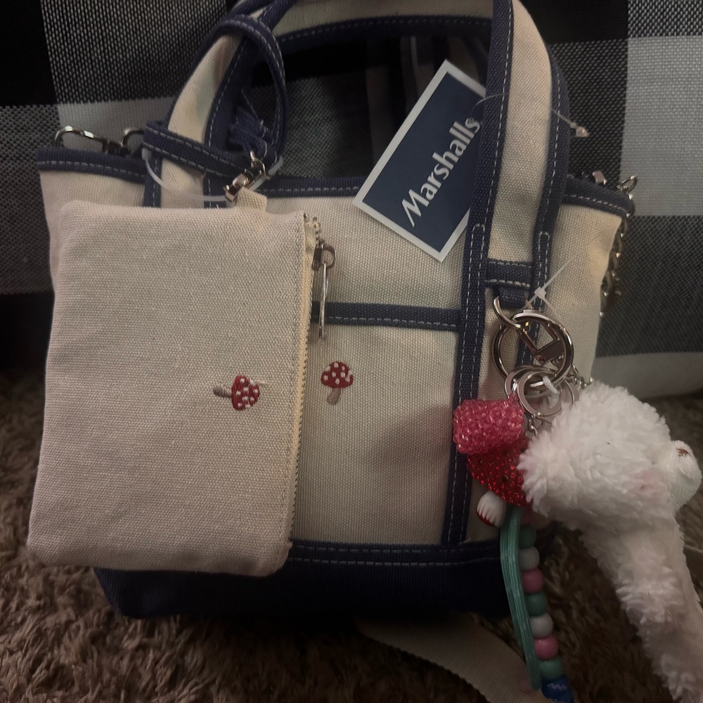 Madden Girl Mushroom Tote